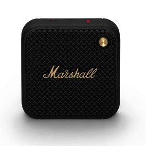Marshall Willen portable speaker on a wooden table - shop at Rockatship