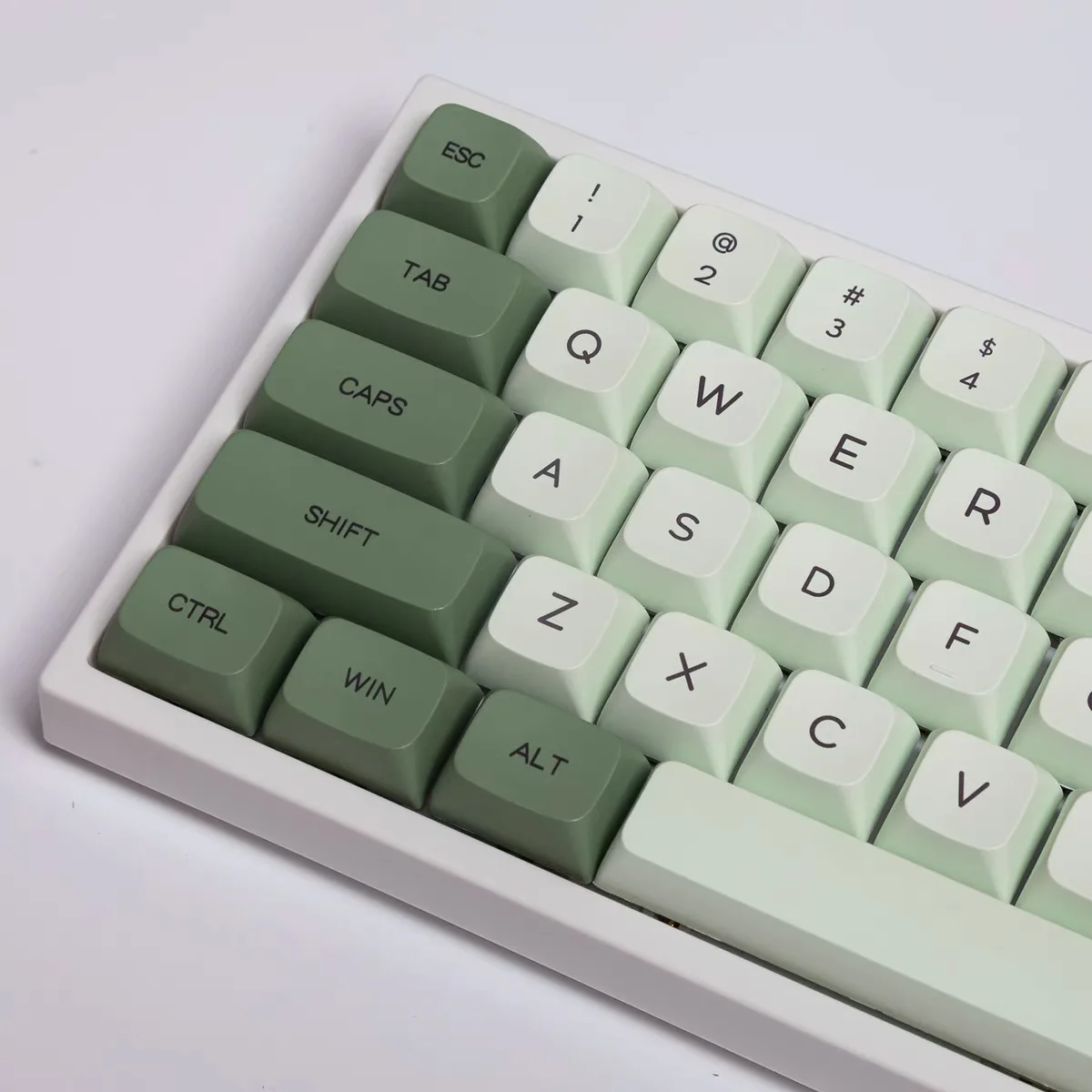 Matcha Keycaps 123-Piece Set - XDA Profile, PBT Keycaps Easy install - Image 3